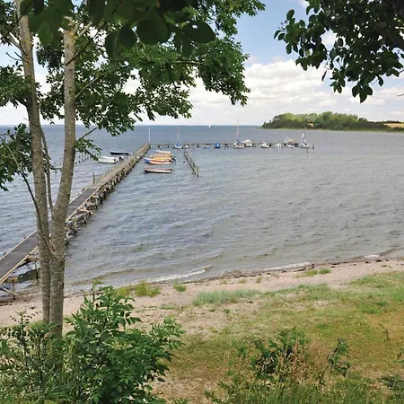 Stunning Studio In Aabenraa With Wifi * 아벤라