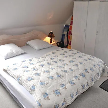 Stunning Studio In Aabenraa With Wifi *